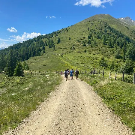 דירה Tini's Feinstes