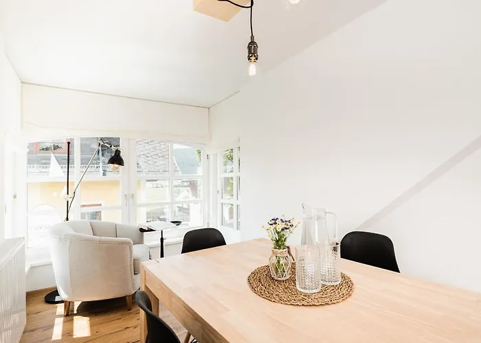 Tini's Feinstes 公寓 *