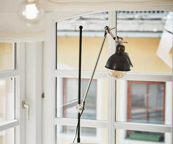 Tini's Feinstes 公寓 *